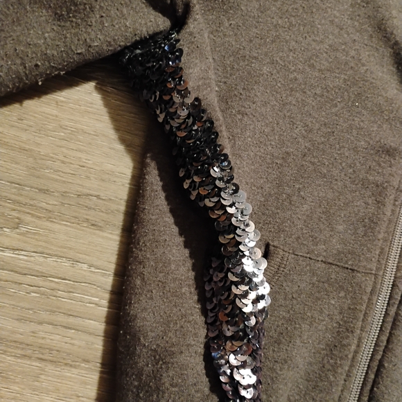 Bebe Hoodie 💙 🪽 - Picture 7 of 8